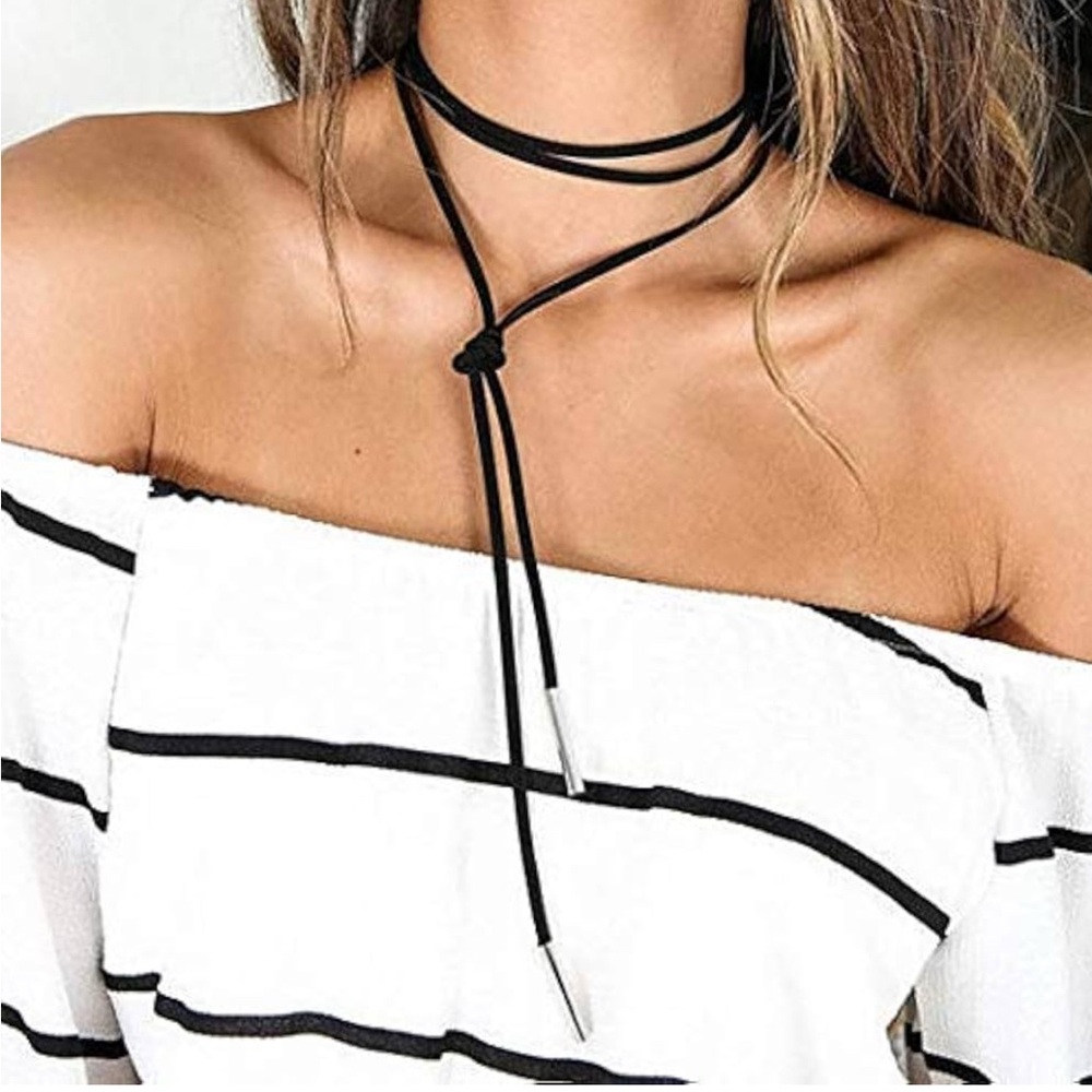 Women’s Thin Faux Leather Black Choker Necklace with Silver Tips